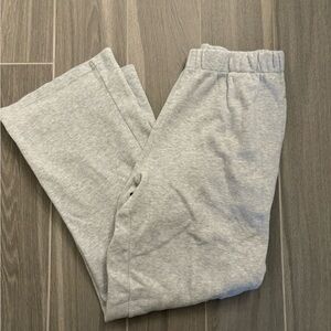 Brandy Melville grey waffle sweatpants